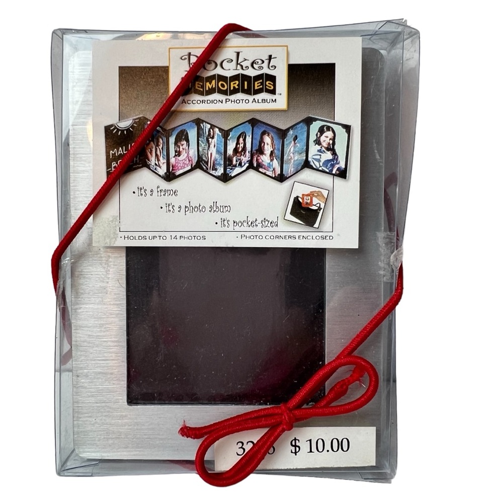 Pocket Memories Accordion Photo Album 3 x 4